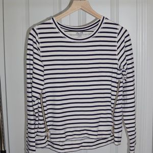 Stella & Do Stripped Crush It Pullover
